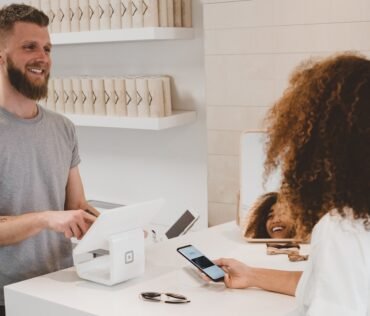 Online store checkout on laptop and mobile